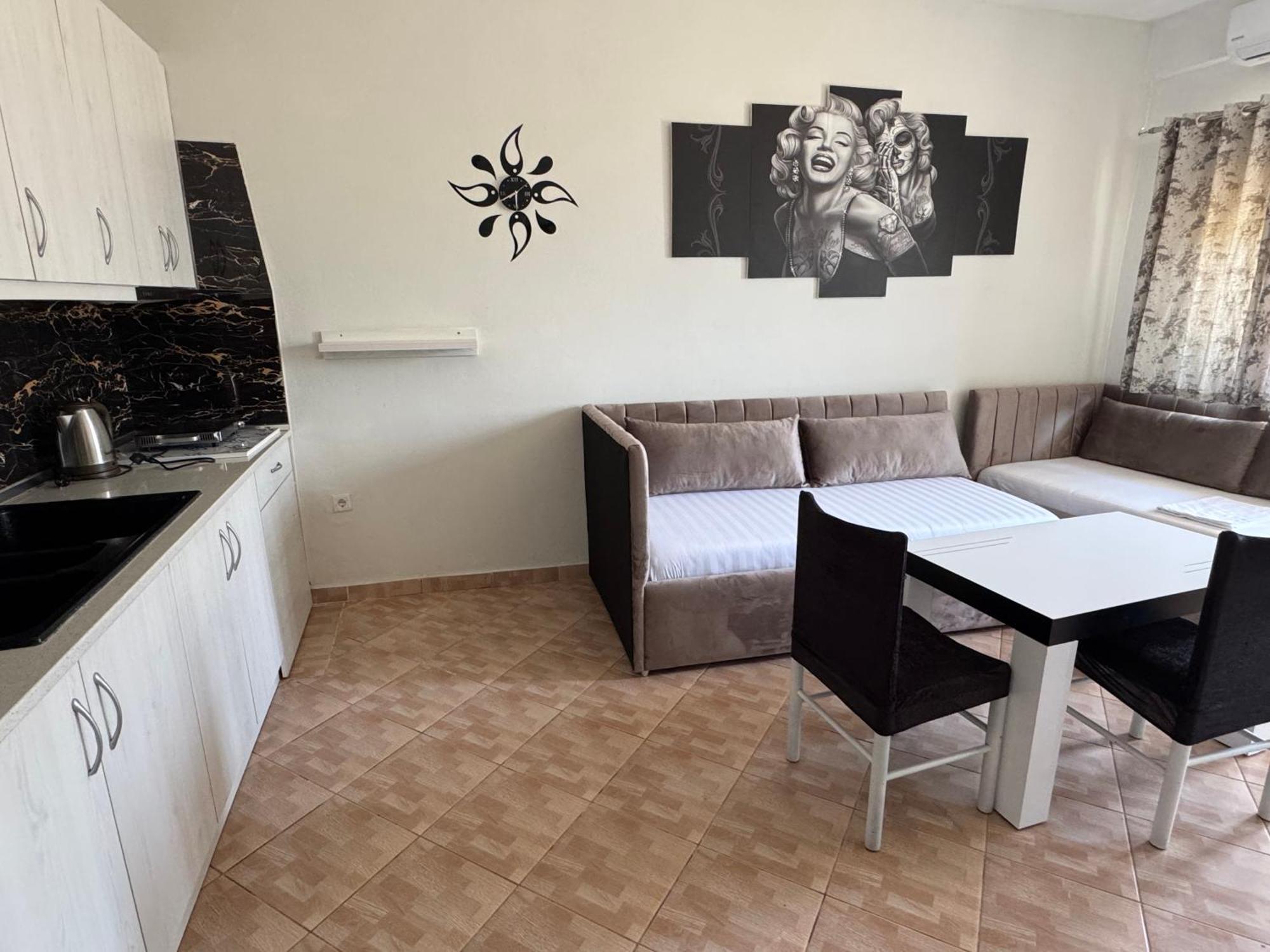 Full Moon Apartments 사밀 외부 사진